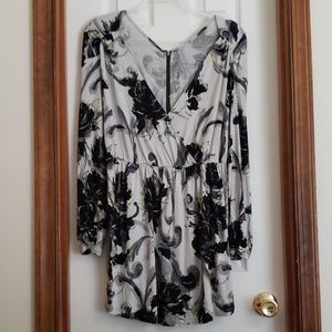 NWOT Liz Lange (Maternity)